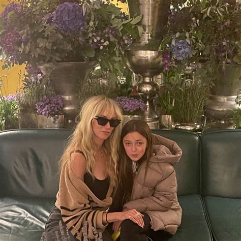 benicio del toro and daughter|Kimberly Stewart & Benicio del Toro Share Rare Photo with .